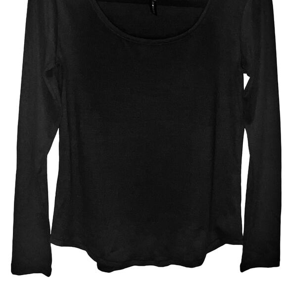 Danskin Long Sleeve Stretch Top Pullover Round Neck Shirt Black Small NWOT - Picture 3 of 7